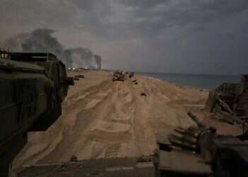 התקיפות ברצועה מתגברות, אך במקביל גם הסיוע ההומניטרי