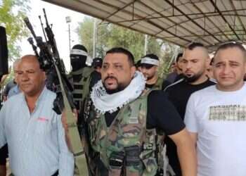 השר למאבק בהתנחלויות בהלווית מחבל: "שהידים נשגבים יותר מכולנו"