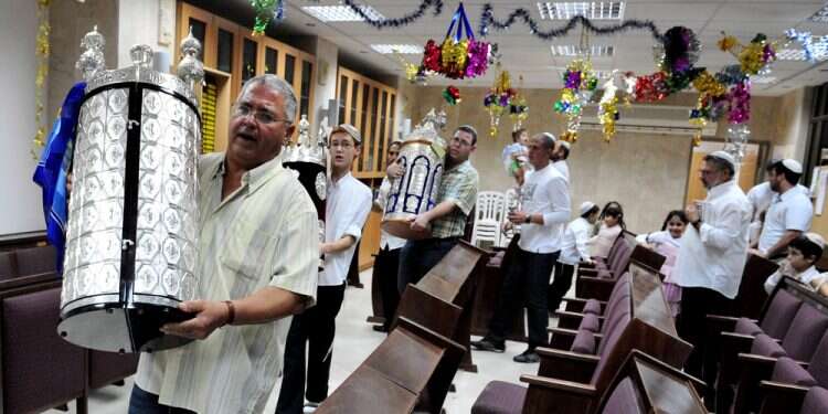 באיזה סרט מתוארת המצאת הסמיילי ועוד תשע שאלות: הטריוויה השבועית