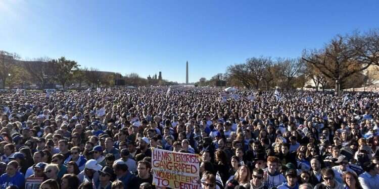 עצרת ענק בוושינגטון למען ישראל. צילום: אריאל שנבל מעל הציפיות: למעלה מ-200 אלף איש בעצרת למען ישראל בוושינגטון