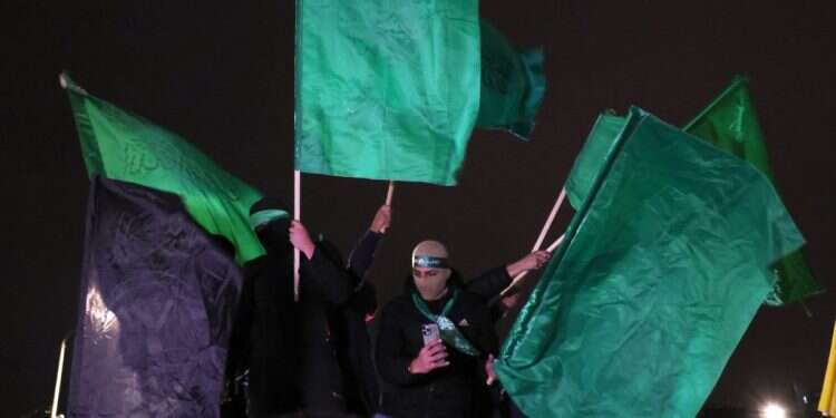 פעילי ותומכי חמאס ברצועת עזה. צילום: EPA