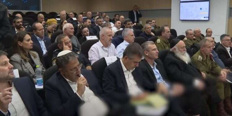 צילום מסך מתוך סרטון של לע אחרי אישור הממשלה: כך תתבצע עסקת החטופים, שלב אחרי שלב