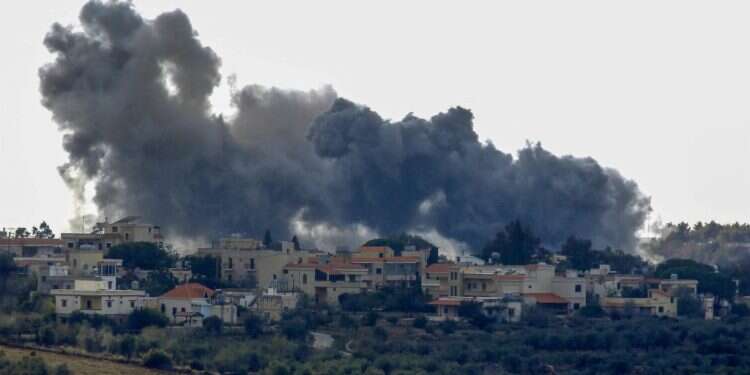 תקיפה ישראלית בלבנון. צילום: AFP רגעים לפני שיגור: צה"ל חיסל 3 חוליות נ"ט של חיזבאללה