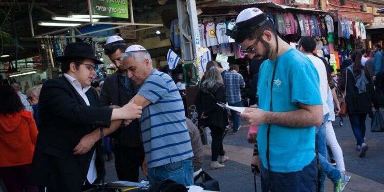 אהרן ברק ממחיש בספרון חדש את חוסר היושר האינטלקטואלי שלו