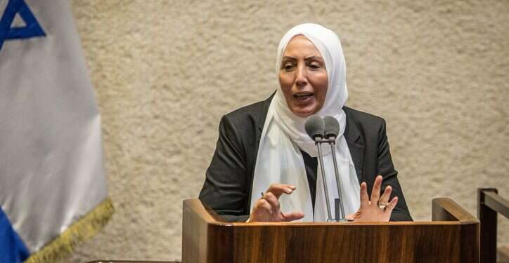חברת הכנסת אימאן חאטיב יאסין, צילום אורן בן חקון, pool pictures, פלאש 90  ח"כית מרע"מ הכחישה את מעשי הטבח של חמאס: "לא שחטו ולא אנסו"
