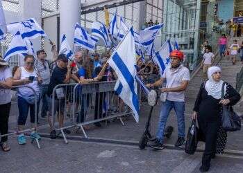 כדי לכונן את השותפות: ערביי ישראל חייבים לבחור צד