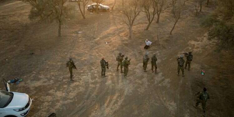 חיילים באתר פסטיבל המוזיקה נובה. צילום: אריק מרמור, פלאש 90 ארבעה אקדחים וטנק מושבת: כך שיבש תא"ל אורן את תוכניות המחבלים