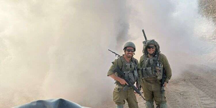 דביר סאסי באימון בשטח. צילום: דביר סאסי עסקת השבויים מחלישה אותי כלוחם בשטח | יומנו של לוחם