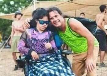 "היית מדליקה את האור ועכשיו הכל כבוי": רות פרץ, הנערה עם שיתוק מוחין, נרצחה במסיבה ברעים