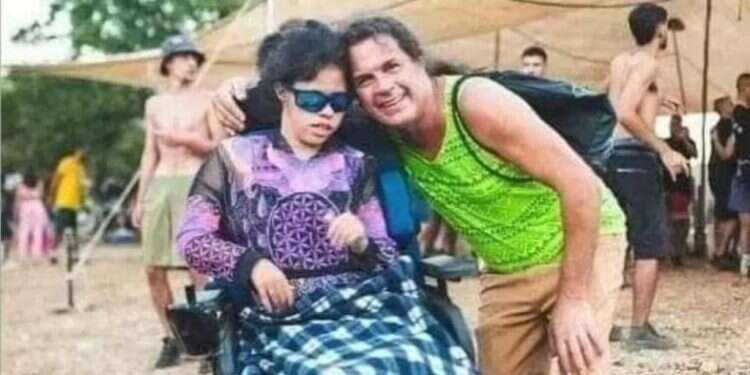 רות פרץ ז "היית מדליקה את האור ועכשיו הכל כבוי": רות פרץ, הנערה עם שיתוק מוחין, נרצחה במסיבה ברעים