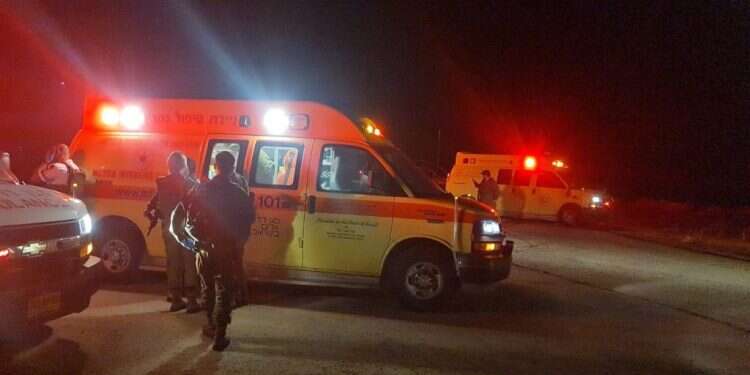 פיגוע ירי ליד איתמר, ארכיון. צילום: מד בעל ואישה נפצעו בפיגוע ירי בשומרון, התינוקת ניצלה בנס