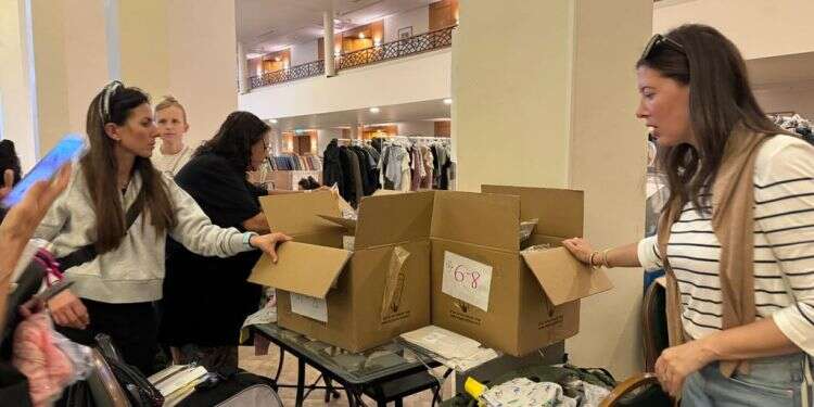 לא רק תרומות: יהודי ארה"ב מגיעים לעודד פצועים, מפונים וחיילים