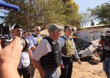 שר החוץ של האיחוד האירופי בבארי: "את חמאס צריך להביס"