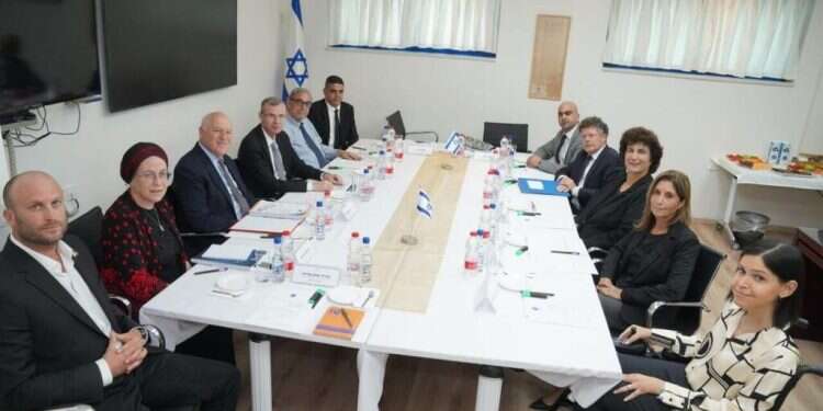 כינוס הוועדה לבחירת שופטים. צילום: מיכאל דימשטיין, לע הוועדה לבחירת שופטים התכנסה לראשונה: לא יעלו נושאים שבמחלוקת