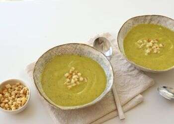 כתום, ירוק ועם נקניקיות: מתוכני המרקים שיעשו לכם את החורף