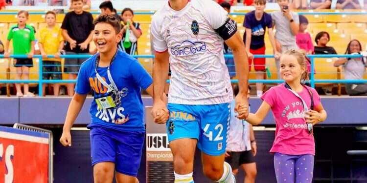 "אני מנסה לנצח, להביא חדשות טובות, ולתרום קצת"