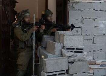 צה"ל סוגר על סג'עייה וג'באליה: כרוזים לתושבי חאן יונס הזהירו מההתקפות הקרובות