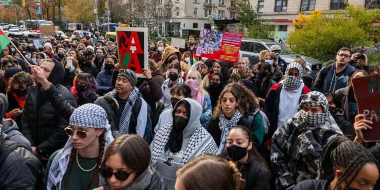הפגנה פרו־פלסטינית באוניברסיטת קולומביה בניו־יורק
