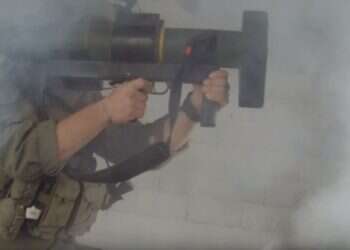 לוחם מגלן ברצועת עזה. צילום מתוך סרטון של דובר צה תיעוד מיוחד: פעילות לוחמי מגלן ופעילות הכלבים-הלוחמים של "עוקץ" ברצועה