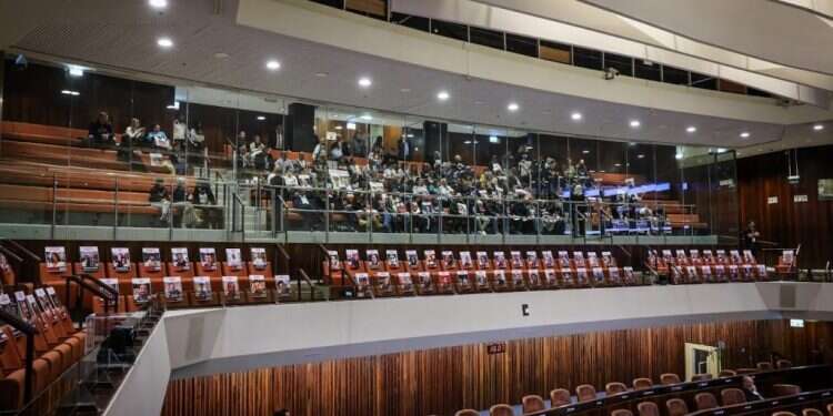 דיון בכנסת להשבת החטופים. צילום: דני שם טוב, דוברות הכנסת נתניהו: "לא נצליח לשחרר את כל החטופים בלי לחץ צבאי"