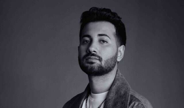 יגל אושרי. צילום: שילת מזרחי. ע. צלמת: בתשבע סימן–טוב, איפור ושיער: דניאלה בר–דוד טקסים תפילות והופעות: אירועי שבוע יום הזיכרון והעצמאות