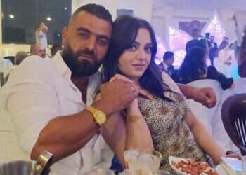 רע'ד אסמה דיב. מתוך חשבון הפייסבוק של מוסאווי רע'ד אסמה דיב עם סייד רזי מוסאווי שחוסל בדמשק