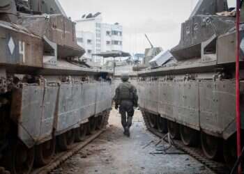 לוחמי צה צה"ל תקף מעל 300 מטרות במהלך היממה האחרונה; עשרות מחבלים חוסלו