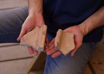 תגלית גדולה הייתה פה: הרעפים הקדומים ביותר בישראל נחשפו בעיר דוד