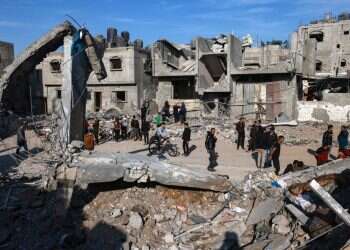 שכונה ברפיח אחרי תקיפה של חיל האוויר. צילום:AFP