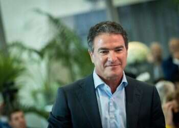 פרשת הצוללות: מכתבי אזהרה לנתניהו, יעלון ויוסי כהן