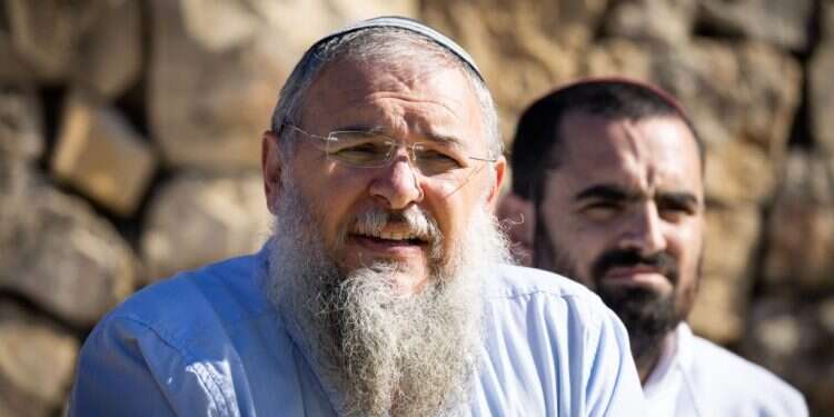 כניסת הפועלים הפלסטינים: מועצת יש"ע דורשת מעורבות בקבלת ההחלטות