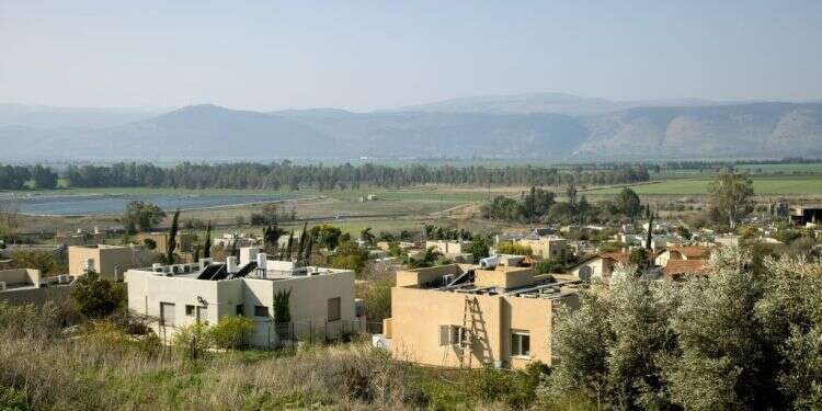 קיבוץ להבות הבשן שבאצבע הגליל. צילום: משה שי, פלאש 90 יועמ"ש האוצר עצר כספים ליישובי הצפון, יו"ר פורום קו העימות: "חוסר מודעות"