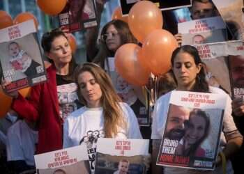 ארונה של שירי ביבס הושב: סיפורה של המשפחה שהפכה לסמל