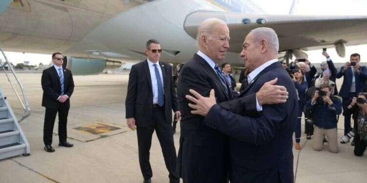 ביקור ביידן בישראל, אוקטובר 2023. צילום: גטי אימג'ס ביידן: "לא כולם סבורים שמדובר בג'נוסייד. זו סיטואציה אחרת"