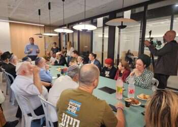 מפגש "אחים לנשק" ורבני הציונות הדתית: "אם רוצים להתפייס – צריך לחזור לשיח הדמוקרטי"