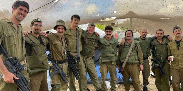 חייבים לעצב את שפת האמצע, שמי שלא ילמד אותה לא יהיה חלק מהשיח