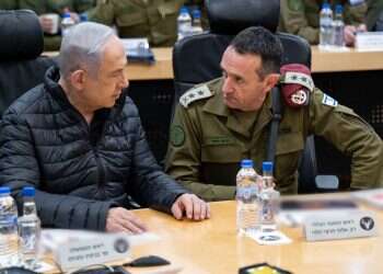 נתניהו בצפון: אם חיזבאללה יפתח במלחמה כוללת – ביירות תהפוך לעזה