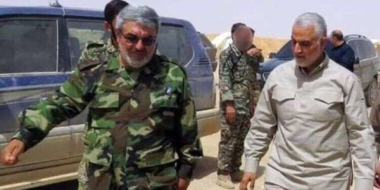 סייד רזי מוסאווי (משמאל) עם קאסם סולימאני. צילום: מתוך הרשתות החברתיות, שימוש על פי סעיף 27 א' לחוק זכויות יוצרים