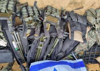 מטענים, טילים ורקטות: מצבור ענק של אמל"ח נתפס בצפון הרצועה