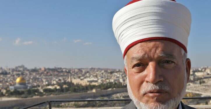 מוחמד חוסיין, המופתי של ירושלים. צילום: נתי שוחט, פלאש 90 מוחמד חוסיין הר הבית