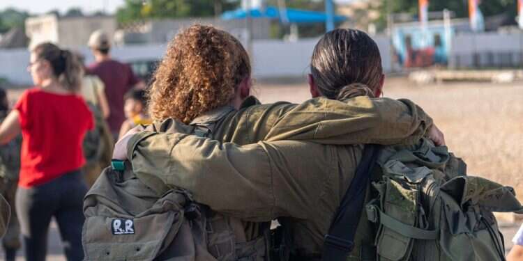 חיילות צה באיזה סרט הגיבורות הן חיילות? הטריוויה השבועית