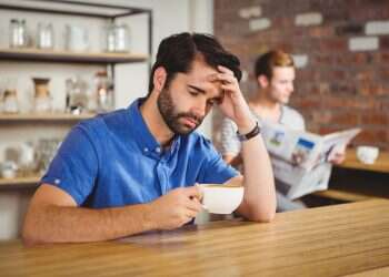 להיתקע במעגל האבל: איך להתמודד עם אבדן של אדם קרוב