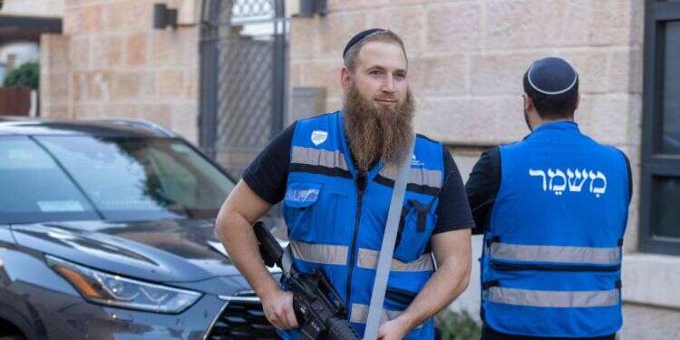 משמר הקהילות החרדיות עולה על נשק ויוצא לרחוב