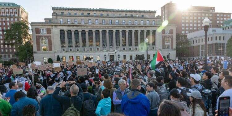 הפגנה פרו־פלסטינית באוניברסיטת קולומביה בניו־יורק. צילום: אף.איי.פי