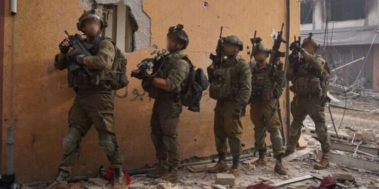 כוחות צה"ל חיסלו חוליות נ"ט ואיתרו משגרי רקטות ארוכות טווח