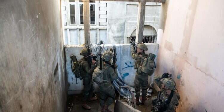 יצאנו, תכף נשוב: "אנחנו צבא פי אלף יותר חזק והאויב נרמס"