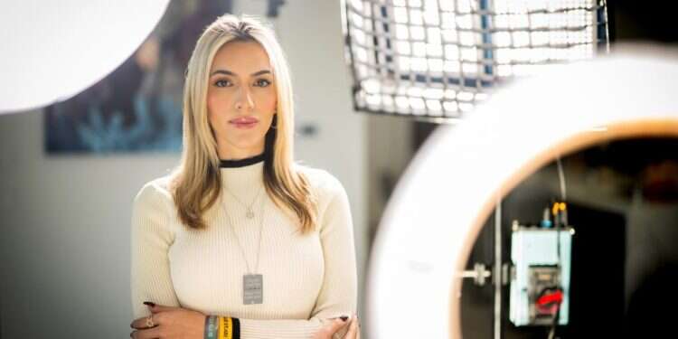 אמילי אוסטין. צילום: שחר עזרן