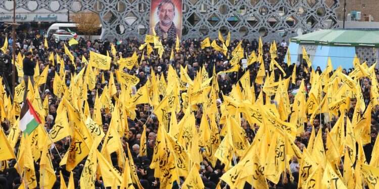 איראן: 11 נעצרו בחשד לסיוע לפיגועי דאעש בכרמאן