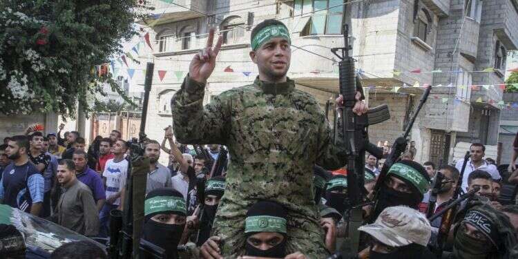 פעילי חמאס ברצועת עזה. צילום: אעבד רחים חטיב, פלאש 90 פעילי חמאס ברצועת עזה. צילום: אעבד רחים חטיב, פלאש 90