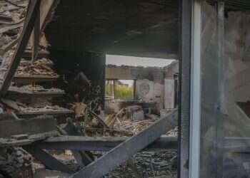 ממראות ההרס בקיבוצי הדרום. צילום: אריק מרמור, פלאש 90